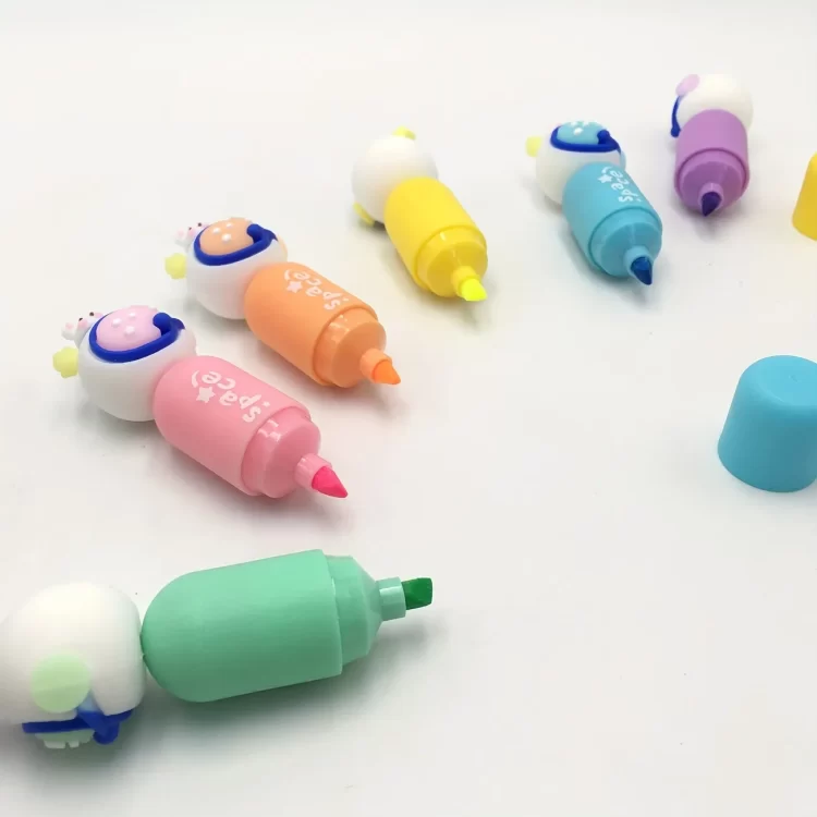 Creative Astronaut Highlighter (Set Of 6) - Image 4
