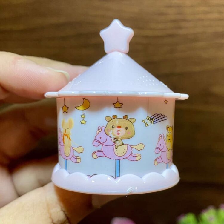 Merry - Go Round Carousel Dual Pencil Sharpener - Image 4