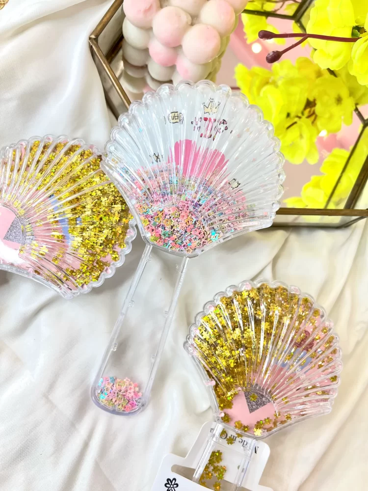 Shell Glitter Hair Brush (Random)